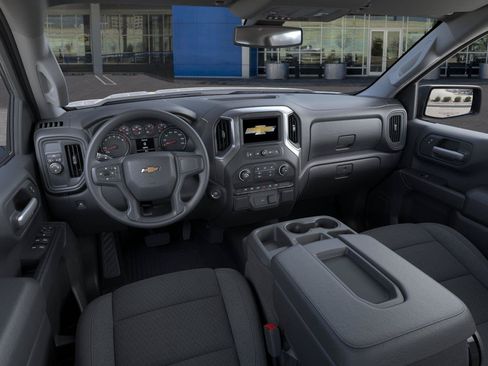 New 2026 Chevrolet Silverado 1500 Custom RWD image 15
