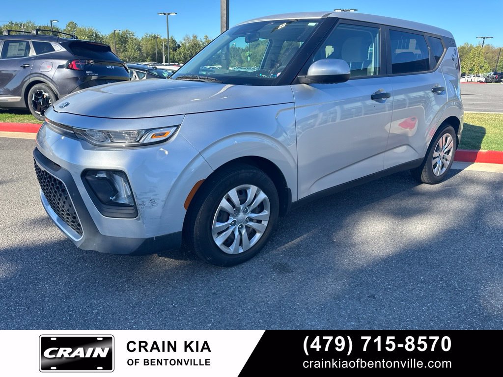 Certified 2021 Kia Soul LX FWD image 2