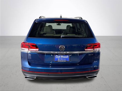 Certified 2023 Volkswagen Atlas SE w/ Panoramic Sunroof Package image 4
