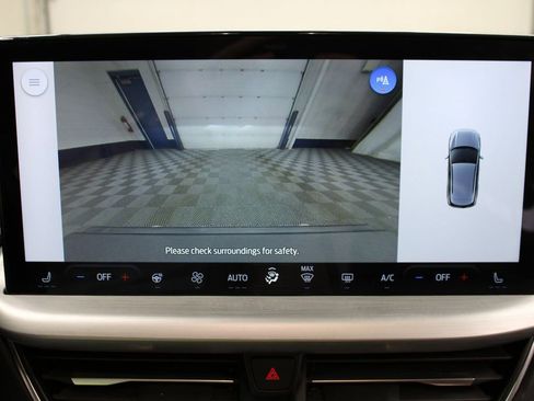 Used 2024 Ford Escape Platinum image 20