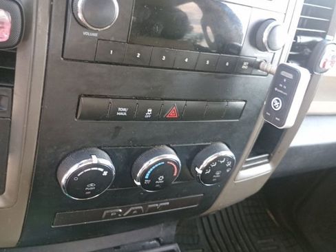 Used 2011 RAM 1500 ST w/ Trailer Brake Control Group AWD/4WD image 10
