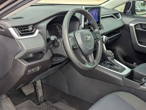 Used 2023 Toyota RAV4 LE image 13