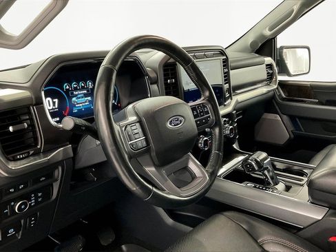 Used 2021 Ford F150 Lariat image 17