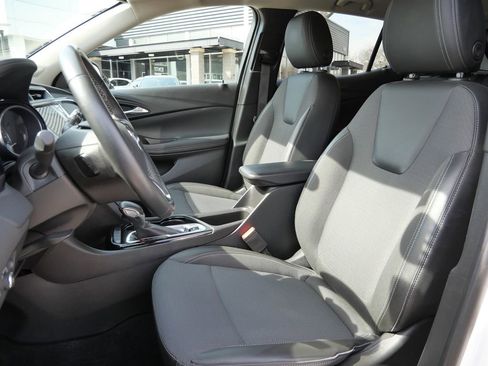 Used 2023 Buick Encore GX Select AWD/4WD image 30