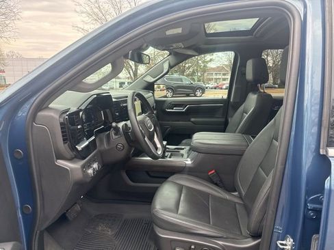 Used 2024 GMC Sierra 1500 SLT w/ SLT Premium Plus Package image 23