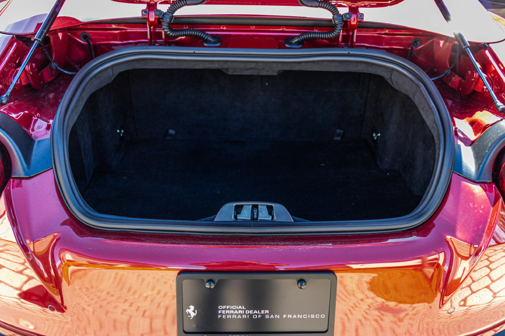 Certified 2022 Ferrari 812 GTS RWD image 23