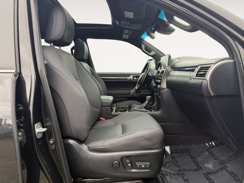Used 2023 Lexus GX 460 Premium w/ Premium Package AWD/4WD image 24