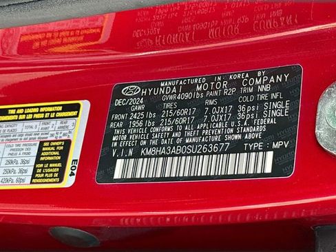 Certified 2025 Hyundai Kona SE image 30