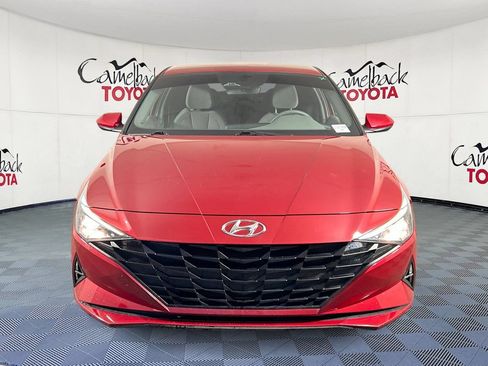 Used 2023 Hyundai Elantra SEL FWD image 3