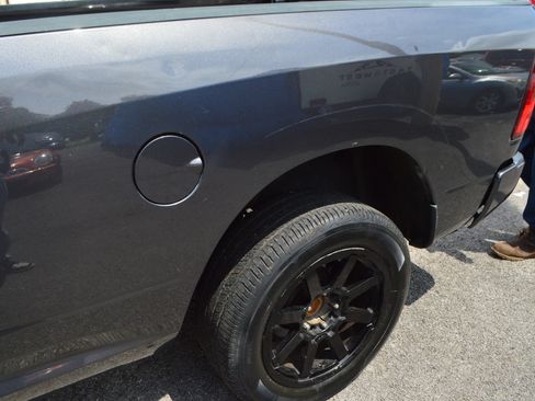 Used 2018 RAM 1500 Tradesman RWD image 4