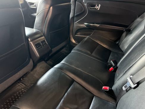 Used 2018 Toyota Avalon XLE image 4