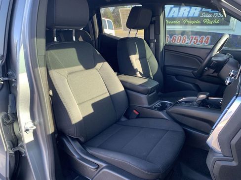 Used 2024 GMC Canyon Elevation w/ Convenience Package image 25