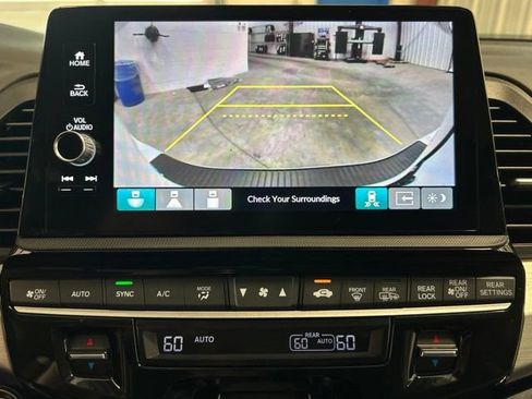 Certified 2026 Honda Odyssey Touring image 35