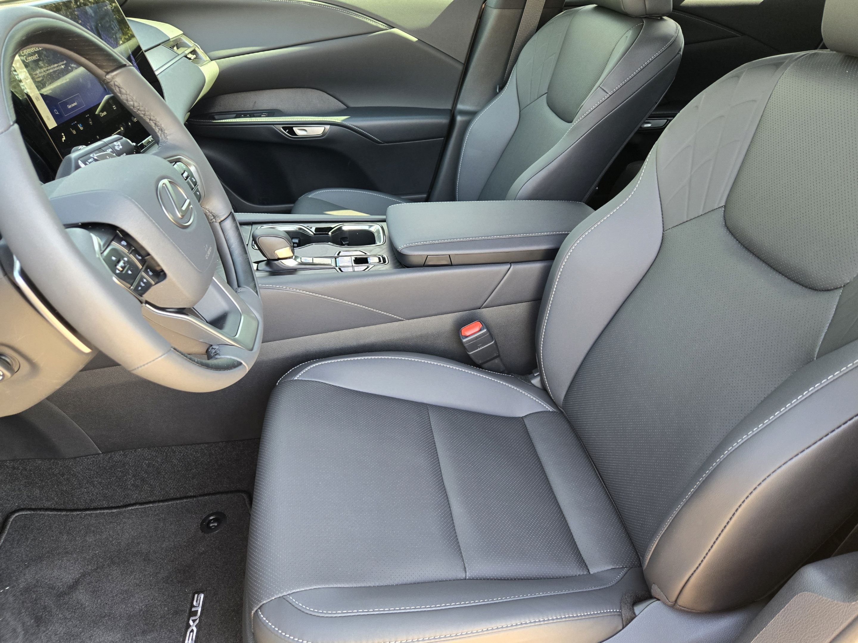 New 2026 Lexus RX 350h w/ Convenience Package AWD/4WD image 5