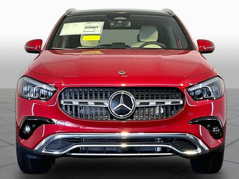 New 2026 Mercedes-Benz GLA 250 4MATIC image 2