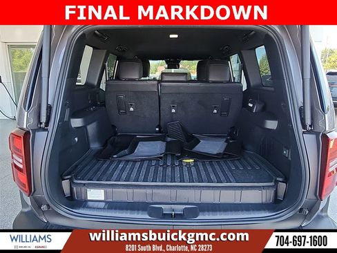 Used 2024 Toyota Land Cruiser image 25