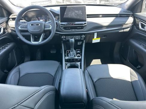 New 2026 Jeep Compass Latitude AWD/4WD image 14