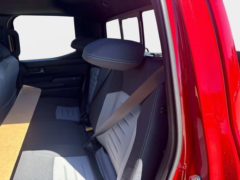New 2026 Toyota Tacoma TRD Off-Road AWD/4WD image 15