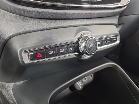 Certified 2023 Volvo C40 P8 Recharge Ultimate w/ Protection Package Premier AWD/4WD image 24