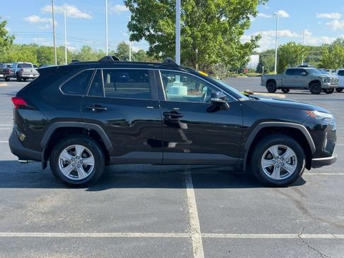 Certified 2025 Toyota RAV4 XLE w/ Convenience Package AWD/4WD image 11