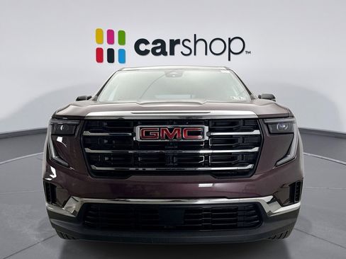 Used 2025 GMC Acadia Elevation image 8