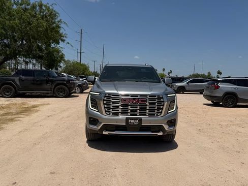 New 2026 GMC Yukon Denali RWD image 2
