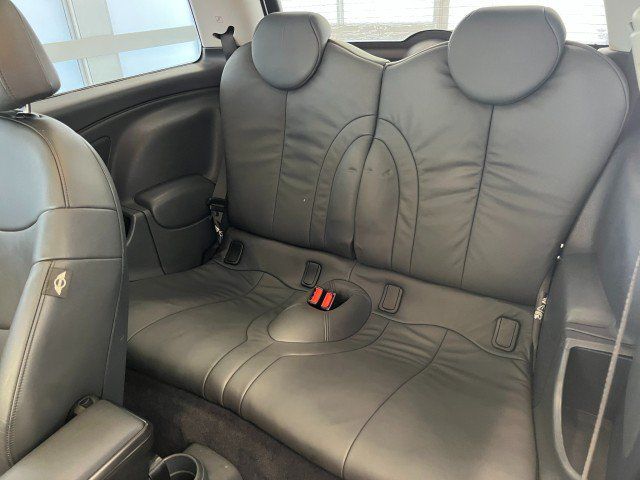 Used 2004 MINI Cooper S FWD image 28