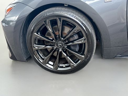 Used 2022 Lexus IS 350 F Sport RWD image 40