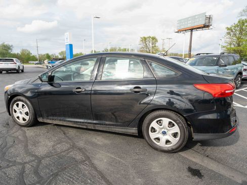 Used 2016 Ford Focus S FWD image 4