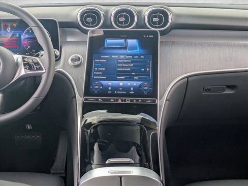 New 2026 Mercedes-Benz GLC 300 image 11