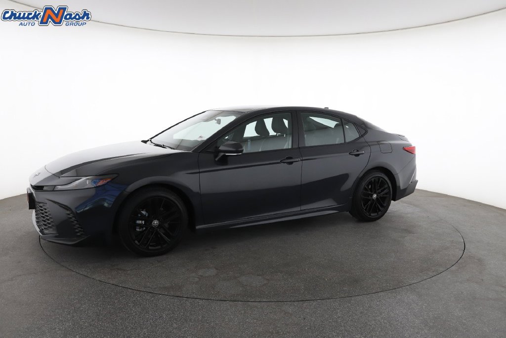 Used 2026 Toyota Camry SE FWD image 6