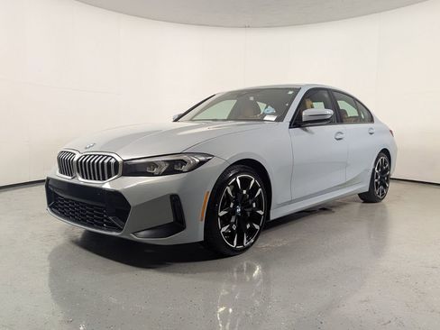 Used 2026 BMW 330i Sedan RWD image 3