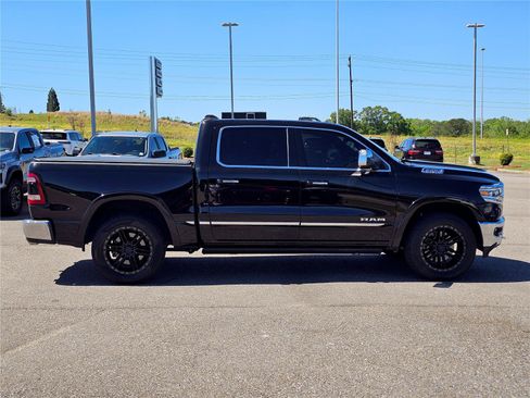 Used 2019 RAM 1500 Limited AWD/4WD image 8