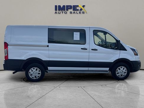 Used 2024 Ford Transit 250 Low Roof w/ Exterior Upgrade Package image 6