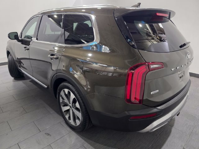 Used 2020 Kia Telluride EX w/ EX Premium Package AWD/4WD image 3