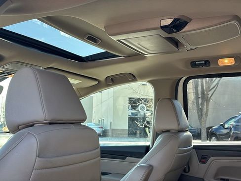 Used 2019 Honda Odyssey EX-L image 30