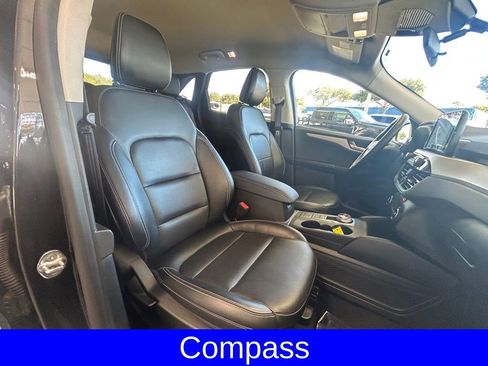 Certified 2020 Ford Escape SEL image 27