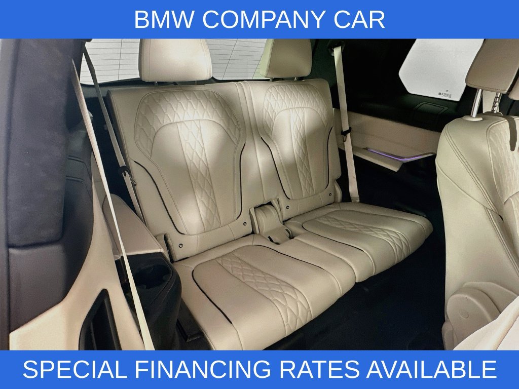 Used 2026 BMW X7 M60i AWD/4WD image 33
