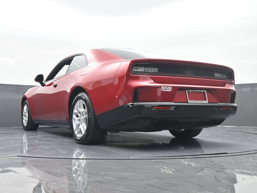 Used 2025 Dodge Charger Daytona R/T w/ Sun & Sound Package AWD/4WD image 59