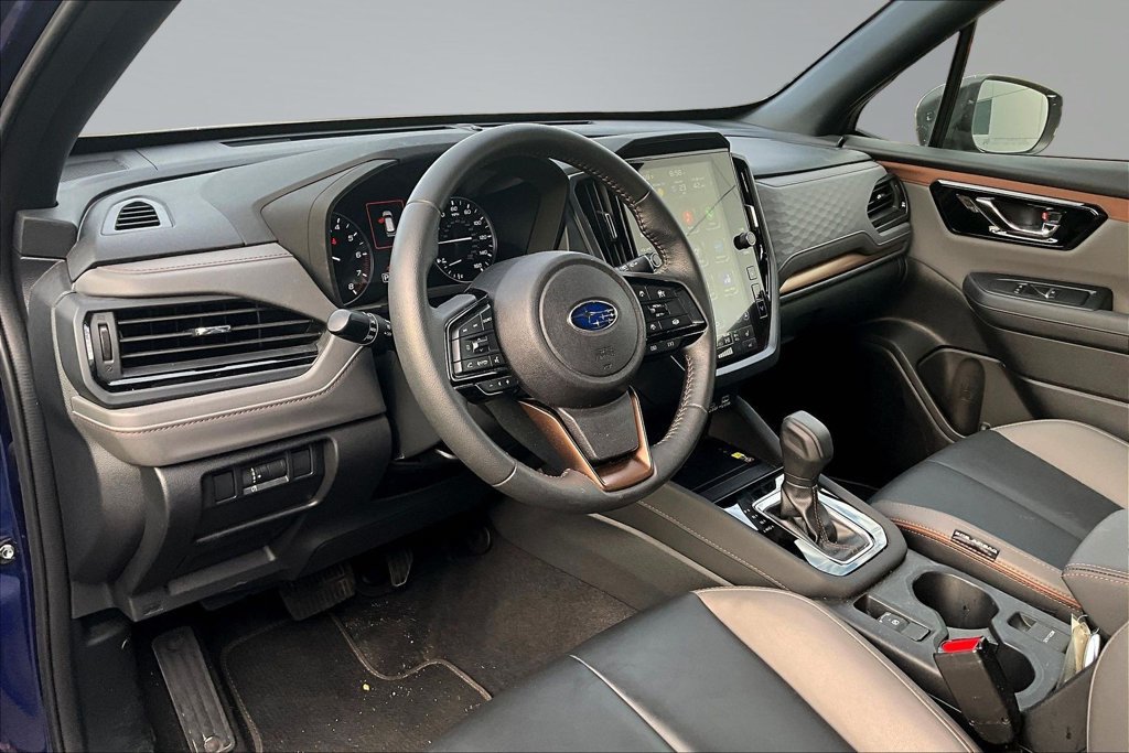 Used 2025 Subaru Forester Sport AWD/4WD image 17