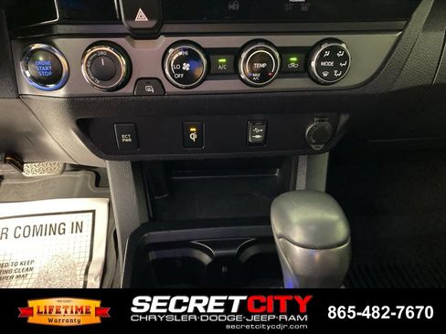 Used 2017 Toyota Tacoma TRD Sport w/ Tow Package (A/T) AWD/4WD image 22