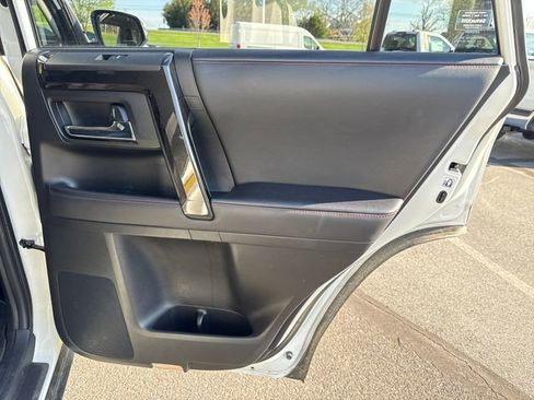 Used 2021 Toyota 4Runner TRD Off-Road Premium w/ Moonroof Package image 16