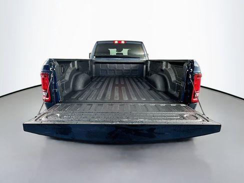 New 2026 RAM 3500 Big Horn AWD/4WD image 15