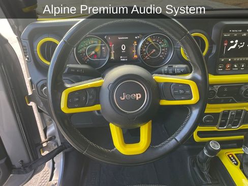 Used 2021 Jeep Wrangler Unlimited Sahara image 16