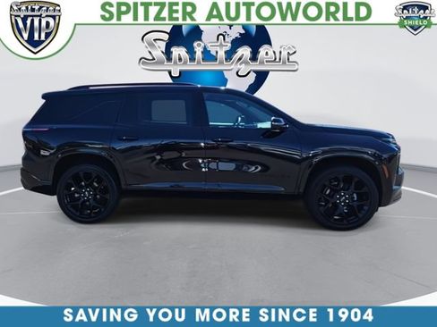 Used 2024 Chevrolet Traverse RS AWD/4WD image 5