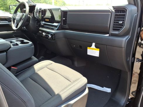 New 2026 GMC Sierra 1500 Elevation AWD/4WD image 8