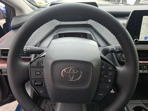 New 2026 Toyota Prius Plug-In Hybrid FWD image 16