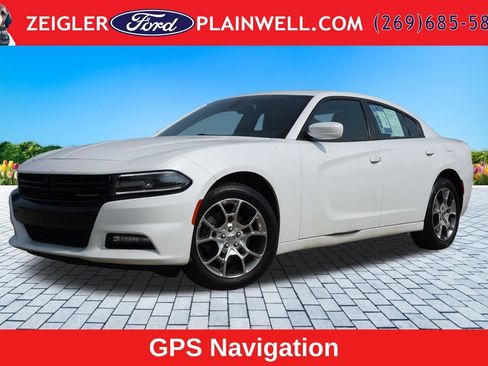 Used 2015 Dodge Charger SXT w/ AWD Plus Group image 1