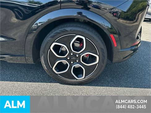Used 2024 Ford Mustang Mach-E GT AWD/4WD image 23