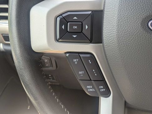 Used 2022 Ford F250 Lariat w/ Lariat Ultimate Package AWD/4WD image 28